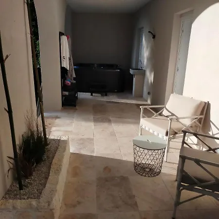 Apartment Reve De Panda Avec Sauna Et Jacuzzi Privatif *